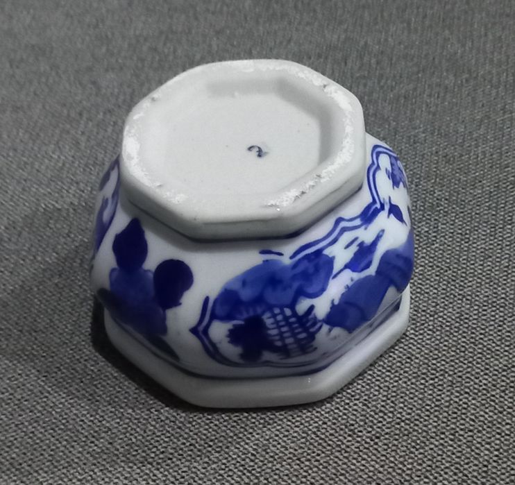 Mini-vaso vintage, azul e branco