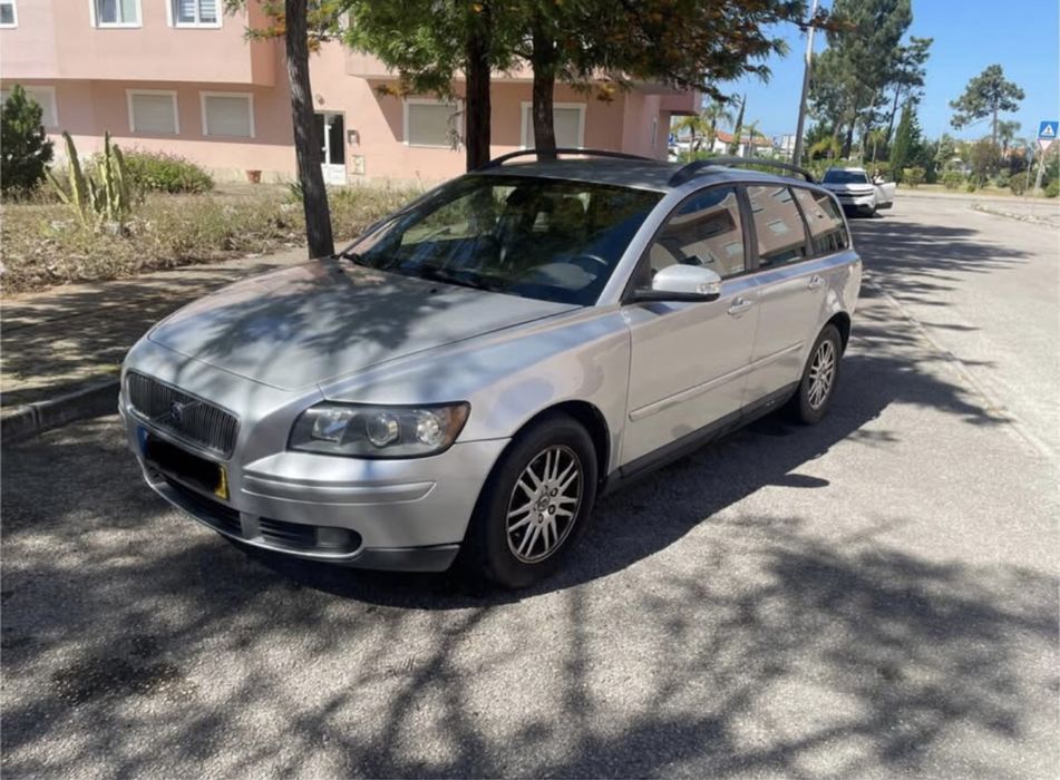 Vendo ou Troco Volvo V50