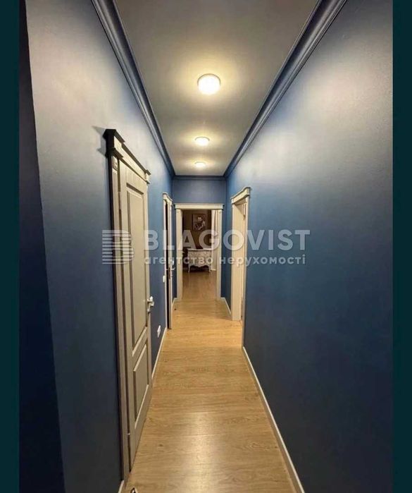 Простора 2-кімнатна квартира 95 м² біля метро Вирлиця, м.Харківська