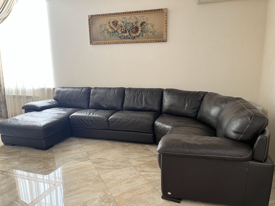Продам шкіряний кутовий диван Italsofa (Італія)
