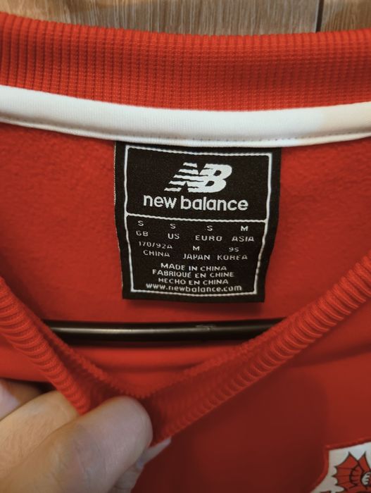Męska czerwona bluza sportowa piłkarska New Balance rozmiar S
