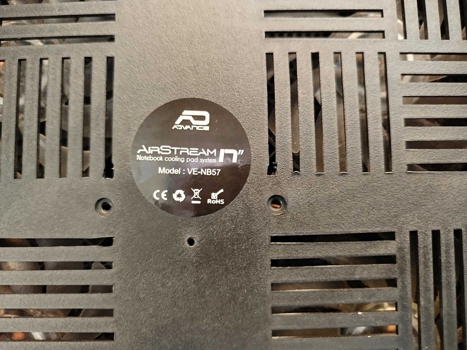 Base Refrigeradora Para Portátil. Cooler. Suporte Ventilado.