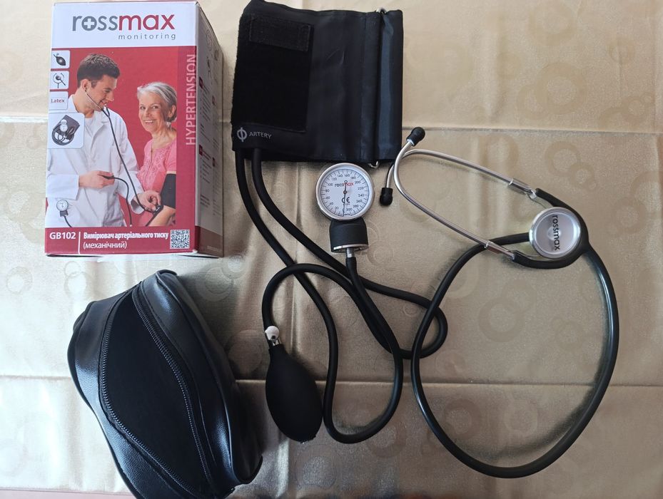 Механічний тонометр Rossmax GB102