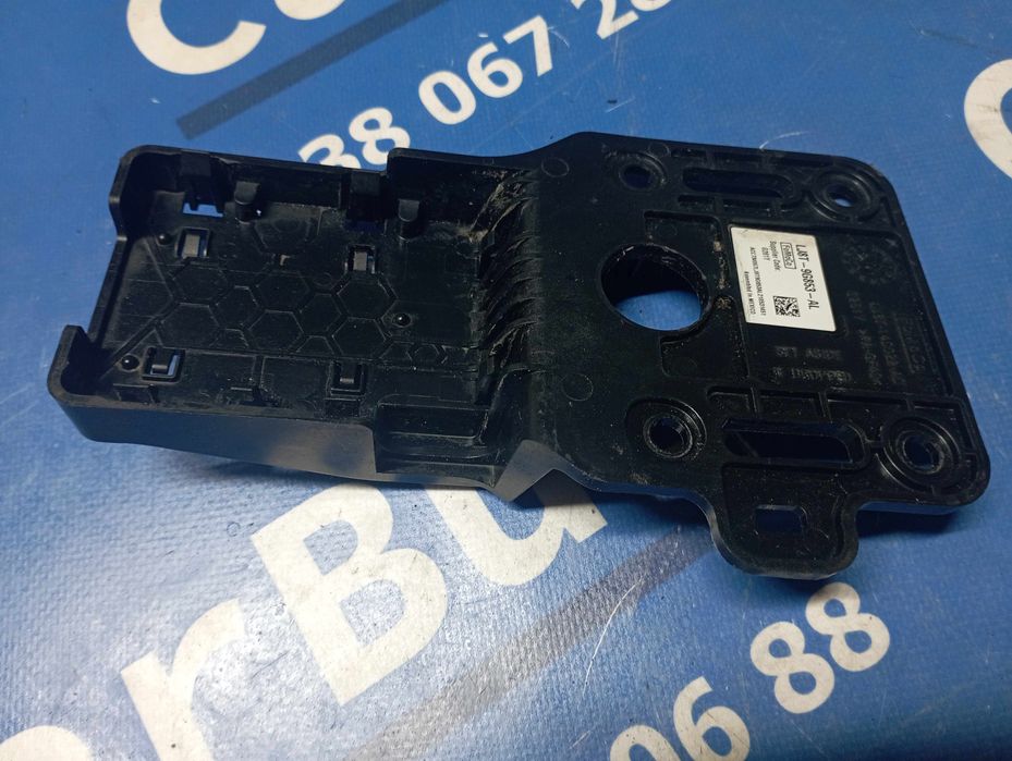 Кронштейн Ford Mustang Mach E форд мустанг марч е кріплення