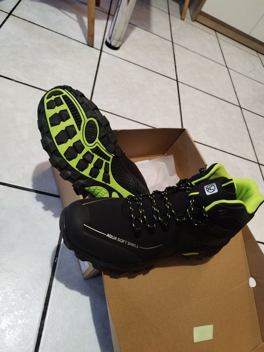 Obuwie buty buty robocze  męskie