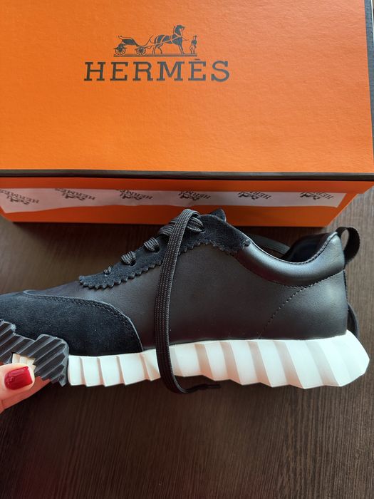 Hermes bouncing sneaker