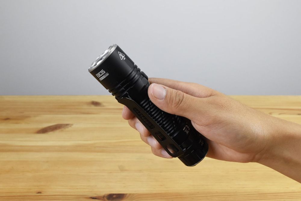 Nitecore EDC35 Потужний Ліхтар 5000 Lumen/6000 mAh/USB Type-C