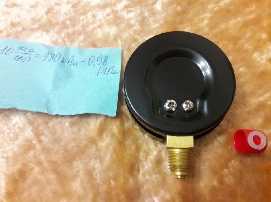 Манометр Дм 05063 10кгс/см 0.98 МПа новий є асортимент