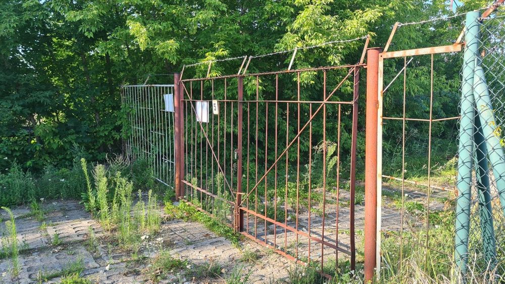 brama wjazdowa na budowe ogrodzenie posesja techniczna stalowa