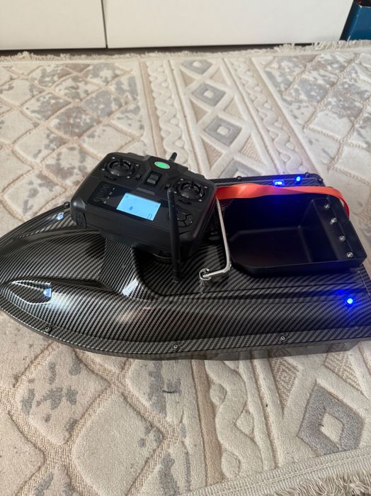 Короповий кораблик New Flytec Carbon