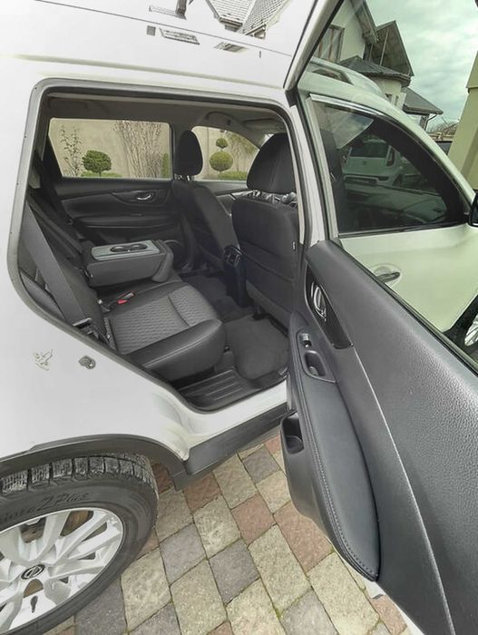 Nissan Rogue 2018