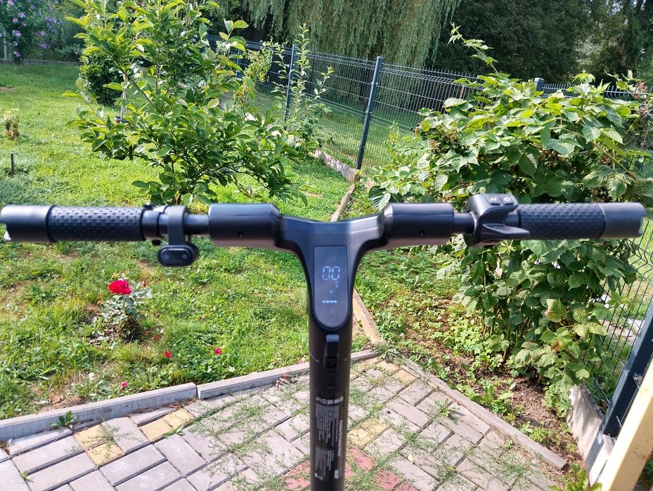Sprzedam hulajnogę predator ES thunder