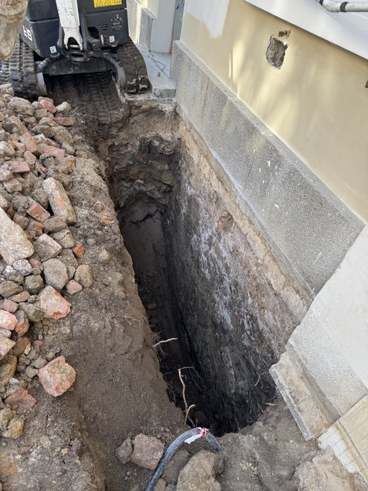 Uslugi minikoparki z operatorem minikoparka