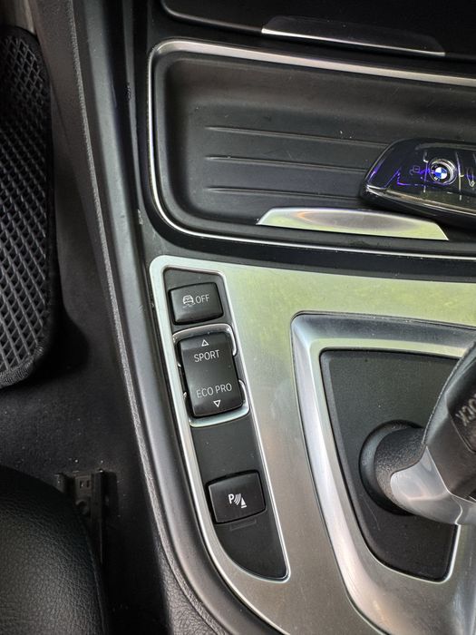 BMW F30 320D 2014р