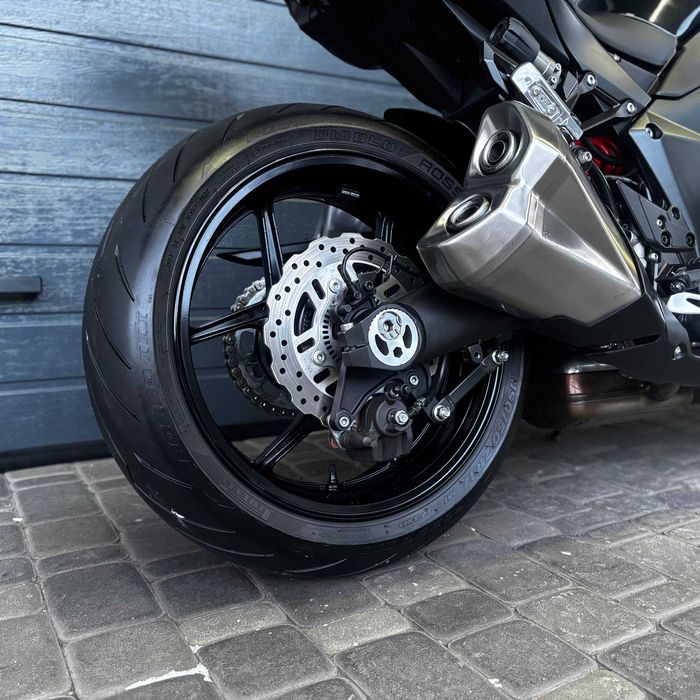 Продам мотоцикл Kawasaki Ninja 1000 (7469)