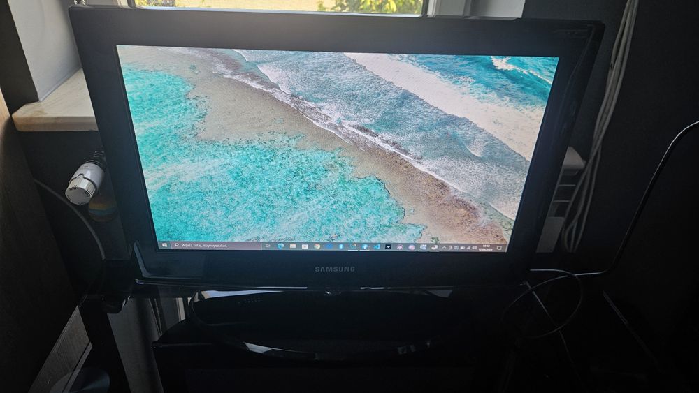 Telewizor samsung lcd 22 cale