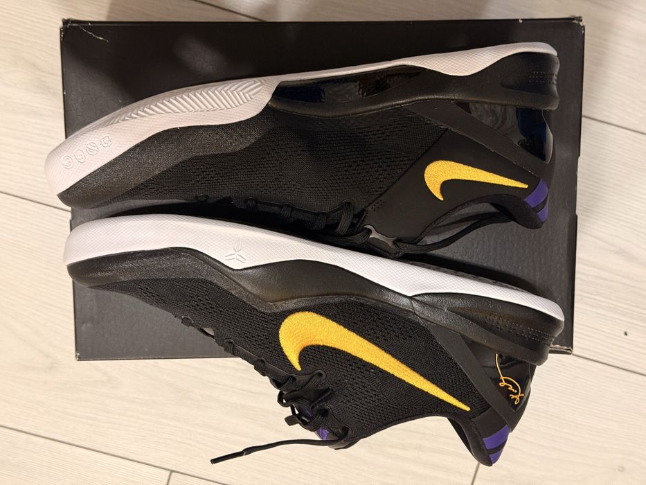 Продам кроссовки  NIKE KOBE VIII PROTRO новые оригинал