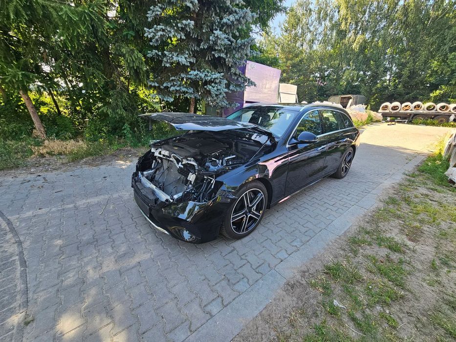 Mercedes-Benz Klasa E Mercedes E300e Pali jedzi , 2024 !