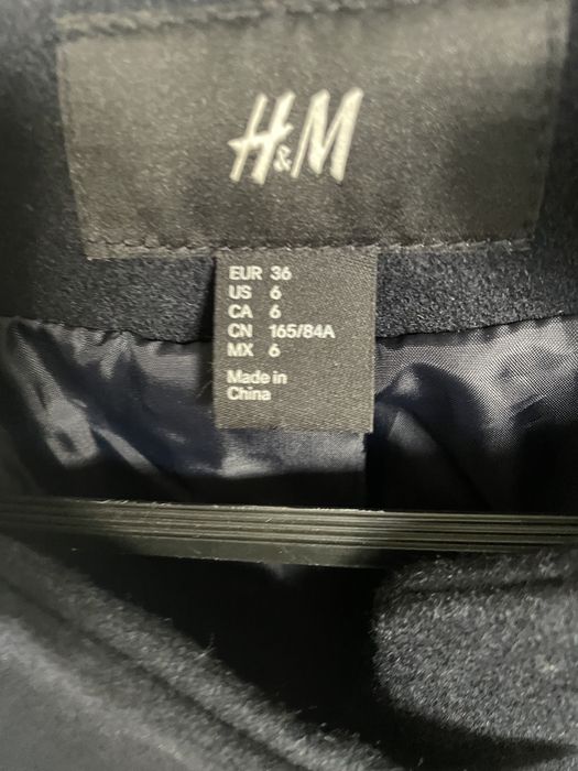 Marynarka z H&M rozm 36 ze zlotymi obszyciami