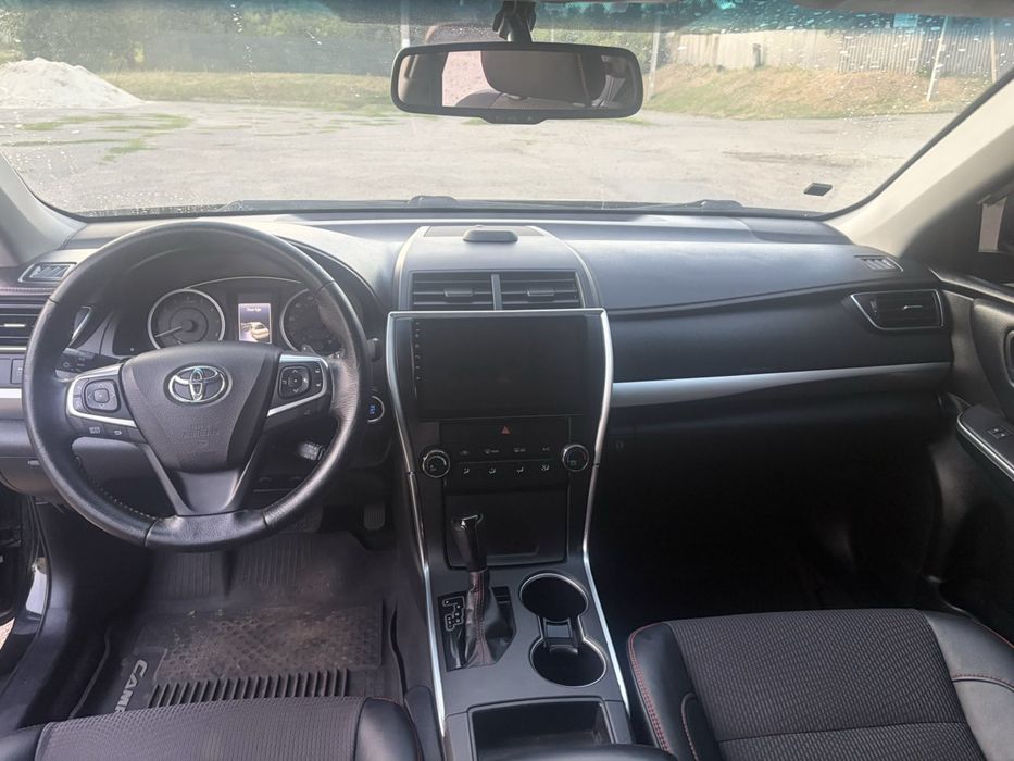 Toyota Camry 2017