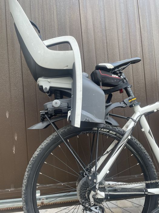 Hamax велосипедное кресло для ребенка + багажник Hamax.