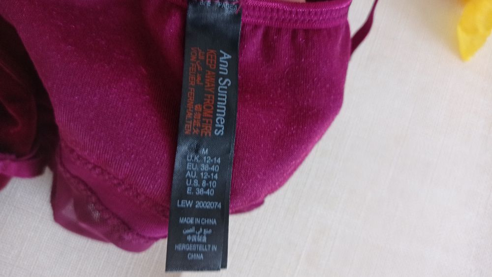 38 40 Ann summers zamszowe Body