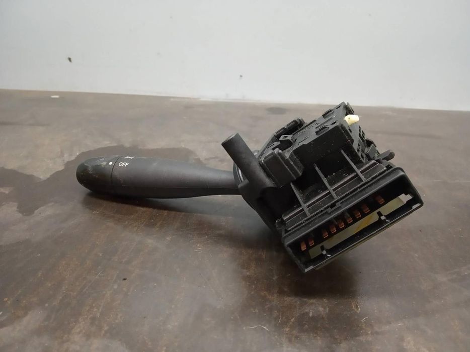 COMANDO LUZES HYUNDAI GETZ 2002 -32932A