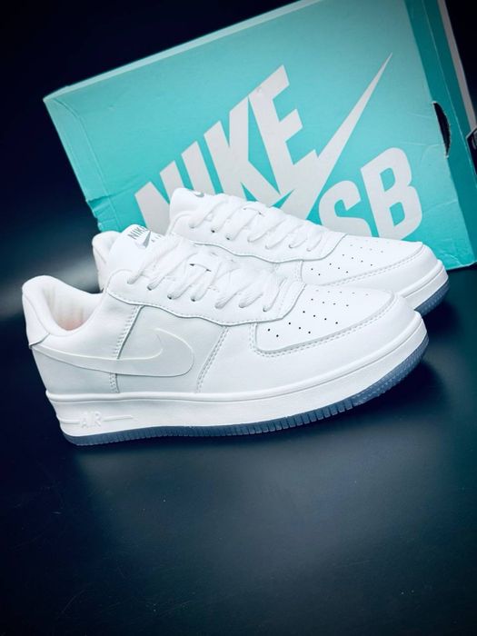 Кожаные красовки найк топ предложение лета кроссовки мужские nike не тяжелые красавки найк лето белые наутральная кожа премицм качество