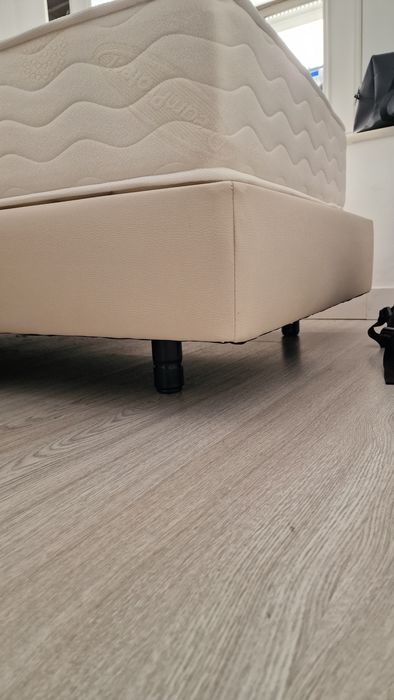 Conjunto Hotelaria Flex/Molaflex: 2 Colchões + 2 Sommiers (90x200cm) – Camas Gémeas