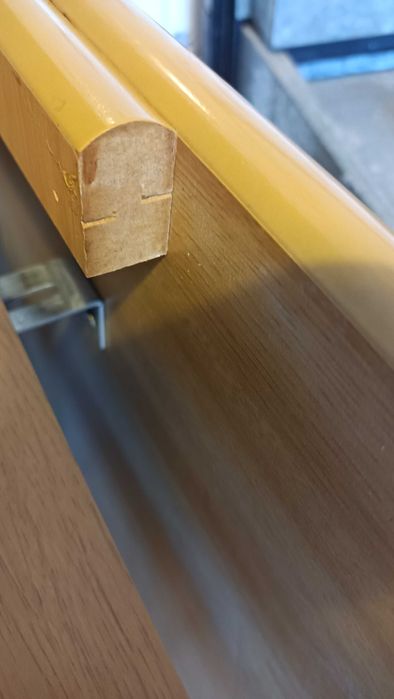 Mesa de refeição extensível da marca Portus