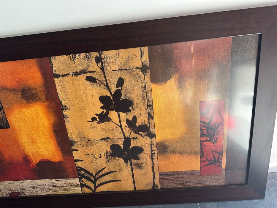 Quadro com caixilharia em madeira64284049730562122