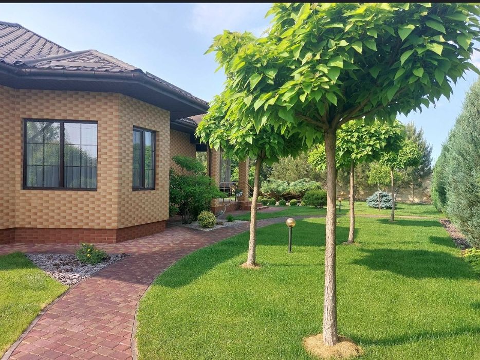 Продаётся качественный добротный дом в начале Обуховки район Некрасова