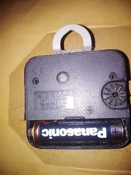 Relógio de cozinha antigo