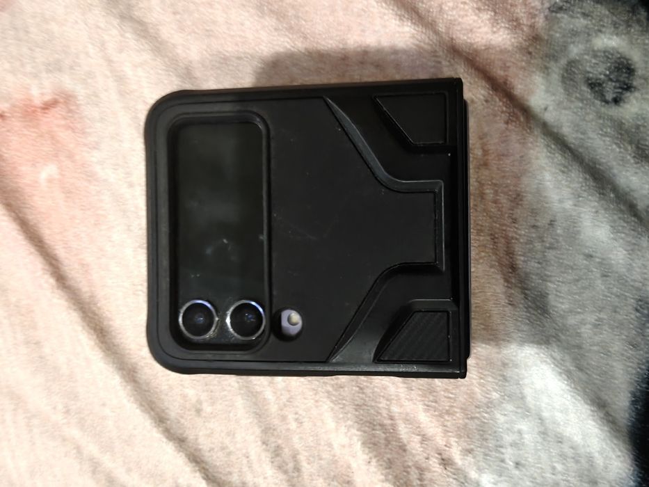 Samsung galaxy flip 4 Смартфон