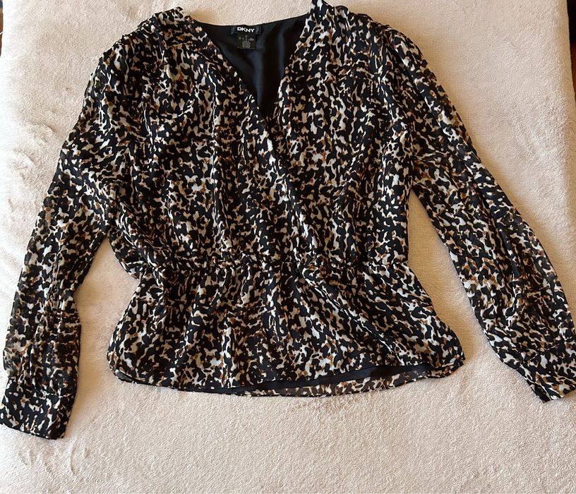 Трендова жіноча блуза DKNY