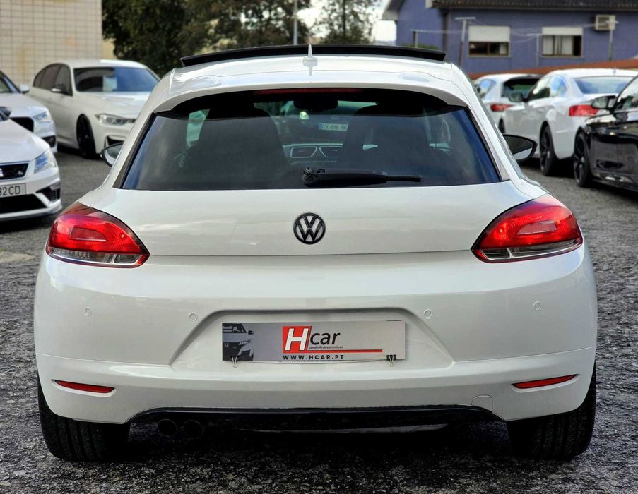 VOLKSWAGEN SCIROCCO 2.0TDI 140cv "FULL EXTRAS"