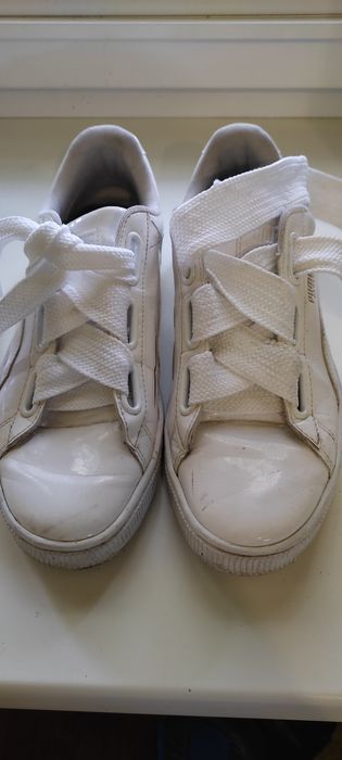 Продам женские кроссовки Puma