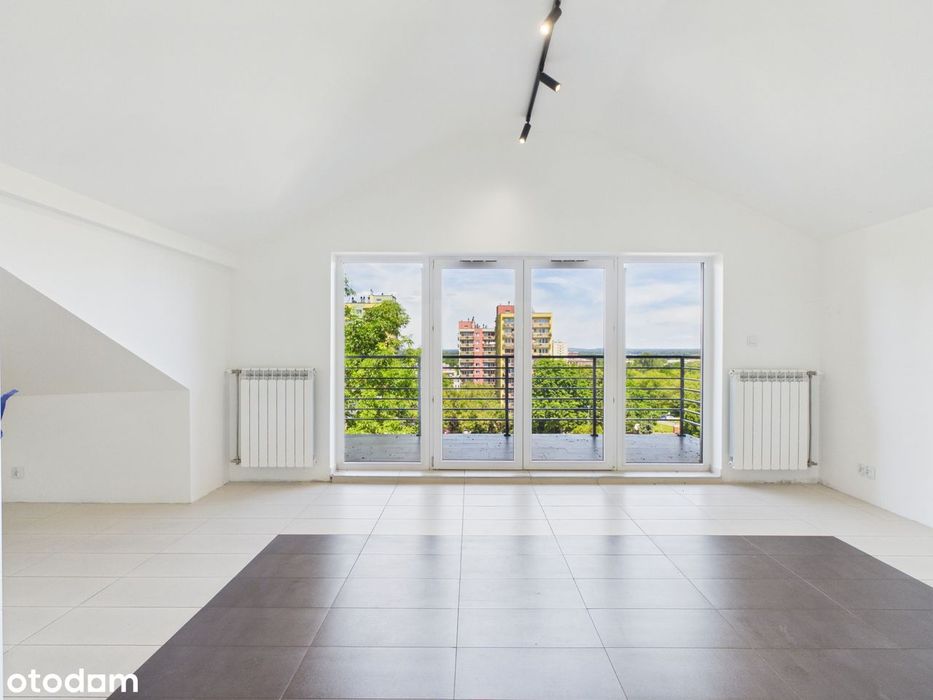 Poddasze 130 m² - biuro, studio, gabinet | Dąbrowa Górnicz