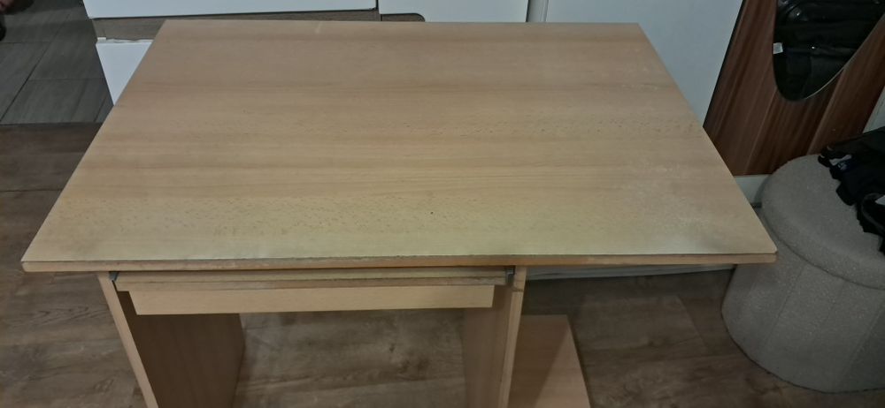 Małe biureczko 90 cm
