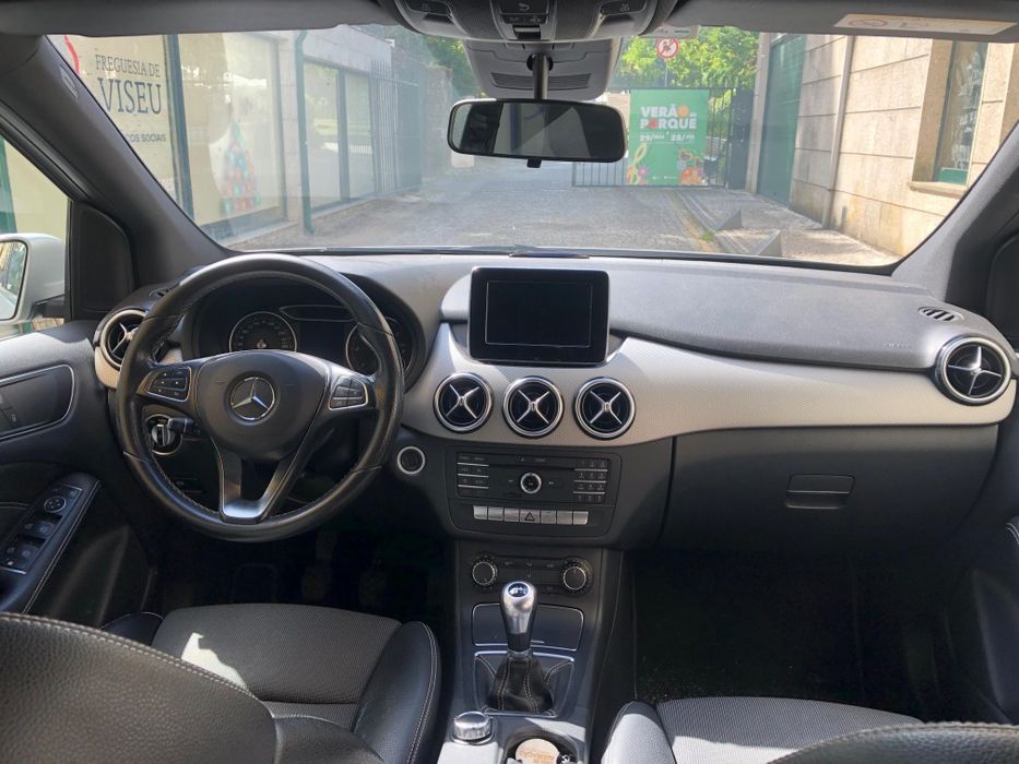 Mercedes-Benz B 180 CDI AMG