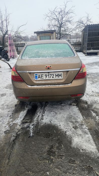 Продам джилі емкранд