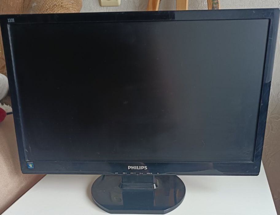 Компьютер и монитор