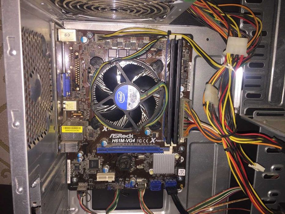 Настільний комп'ютер