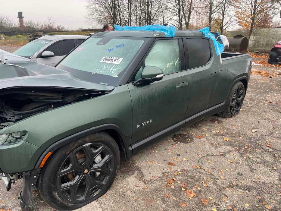 Запчатини Rivian R1T Розбірка Шрот Rivian R1T