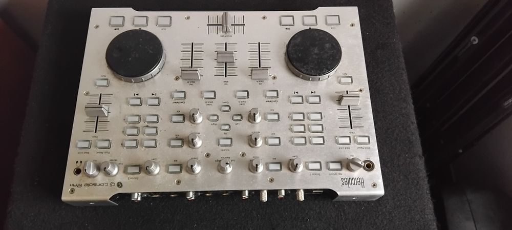 Controladora DJ Hercules DJ Control RMX - Chassi de Metal (Impecável)