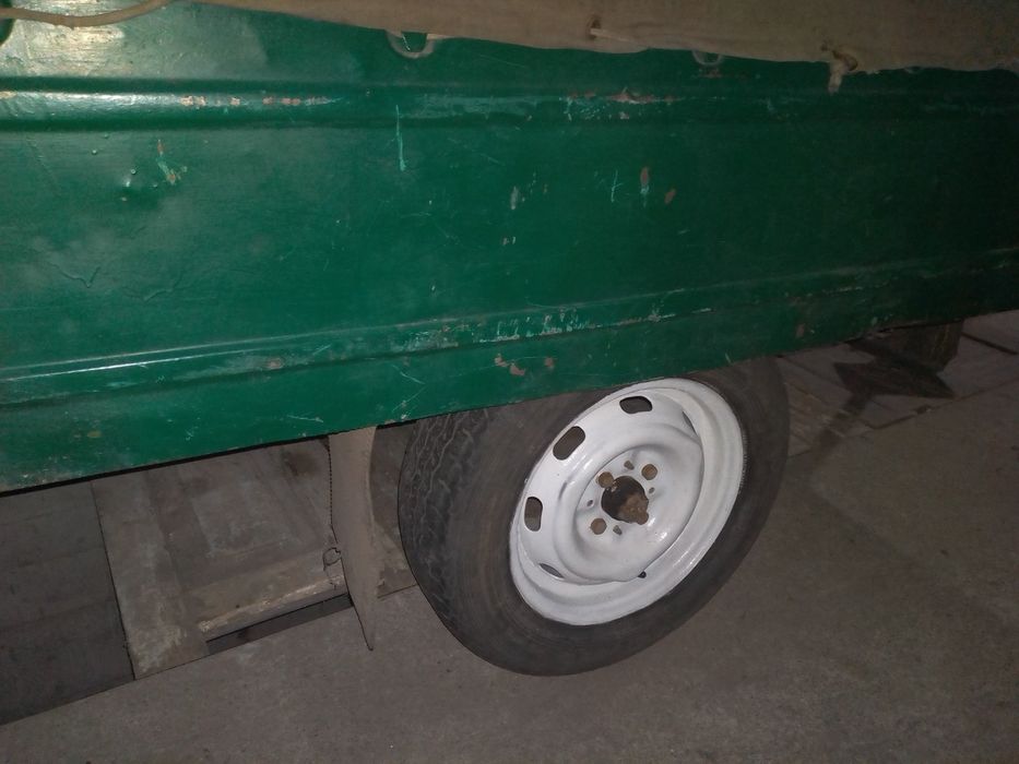 Прицеп на легкове авто