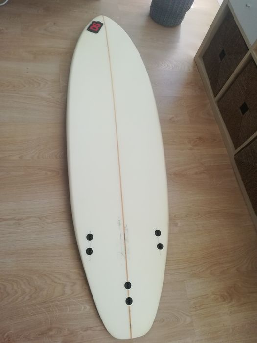 prancha de surf nova