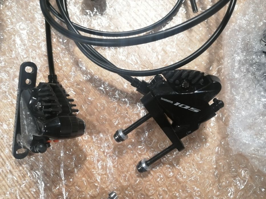 nowa kompletna grupa Shimano 105 R7000 / pod tarcze