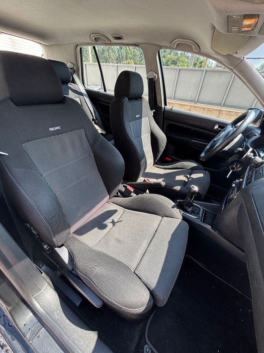 Volkswagen Golf 4 (1.8T 150cv) - 5 Portas