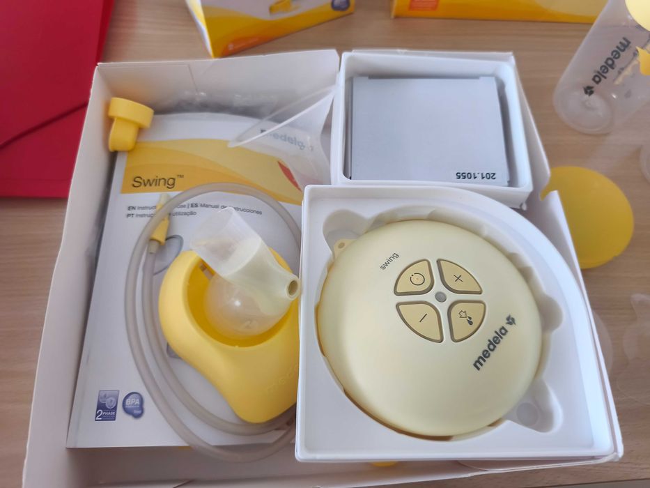Bomba Medela Swing com 3 biberões